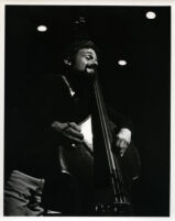 Gary Karr playing the bass, 1986 [descriptive]