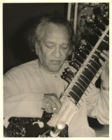 Ravi Shankar playing the sitar, Los Angeles [descriptive]