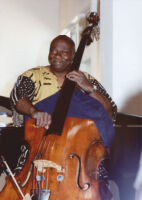 Art Davis playing the double bass in Los Angeles, California, July 1997 [descriptive]