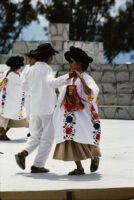 Ylalag, couples dancing, 1985