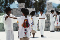 Ylalag, couples dancing, 1982