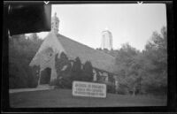 Wee Kirk o' the Heather with trees surrounding it, Glendale, 1939