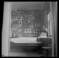 H. H. West's bedroom, Los Angeles, about 1900 — Calisphere