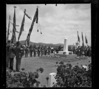 Military personnel commemorate Decoration Day at Los Angeles National Cemetery, Los Angeles, about 1895