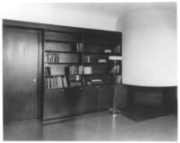 J. N. Brown House, interior den bookcases