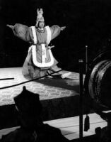 Concert photo of Suenobi Togi dancing in Bugaku