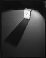 Bird's-eye view of an icebox, 1930-1937