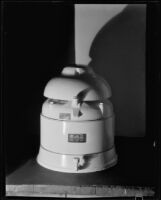 Pump made by the U.S. Motors division of the U.S. Electrical Manufacturing Company, Los Angeles, circa 1931-1932