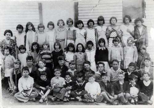 Claire Bouret White and Her Students, 1931