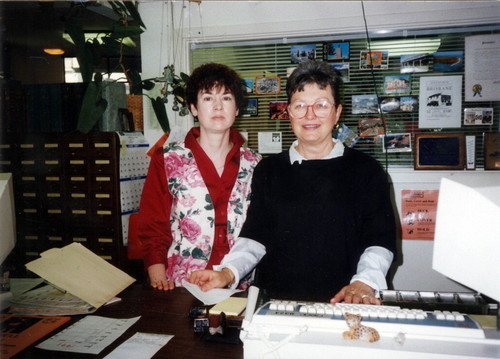 Ruth Stout and Dolores Gomez at the Brisbane Library