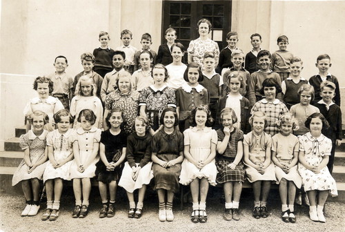 Ernestine Holbrook and Her Students, 1938