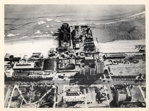 Aerial view of the Pike, 1940