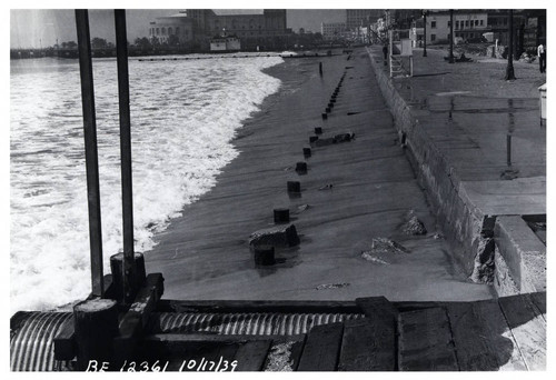 Beach looking west from Alamitos