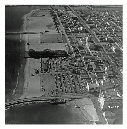 Aerial view of Pike, 1953