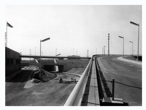 Shoemaker Bridge approach ramps