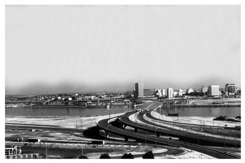 Queen's Way Bridge under construction