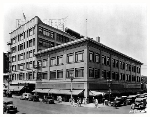 Buffums Department Store, 1929