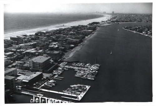 Alamitos Peninsula looking west