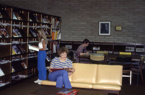 Slide 10 - Magazine area — Calisphere