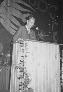 Hernings borgmester, købmand Mathiesen, byder velkommen ved landsmødet i Herning, september 1964