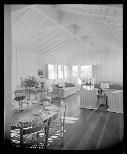 Bissinger, Mr. and Mrs. McKinley, residence. Dining room and Living room