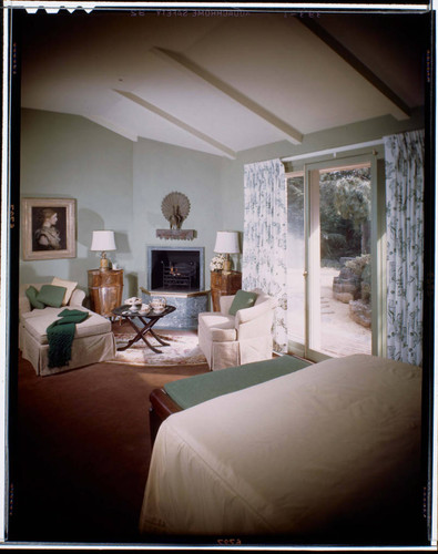Pace Setter House of 1949. Bedroom