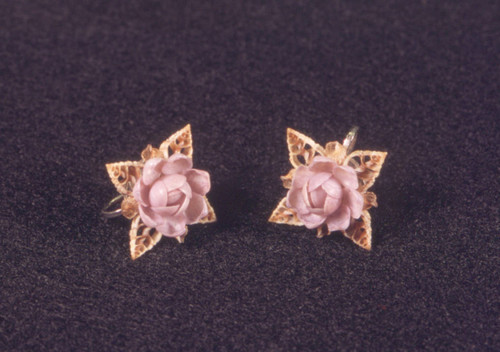 lavender flower shell earrings