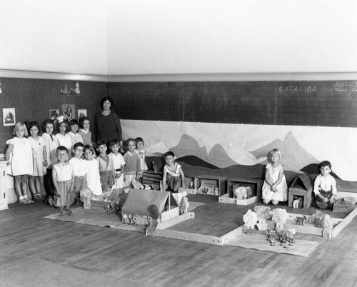 Kindergarten class, Jefferson School