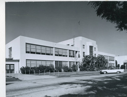 Administration Building viewed from 79th Street, circa 1960