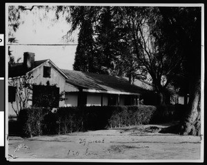 Exterior view of an adobe at Rancho Aguaje de la Centinela, near Inglewood, ca.1930