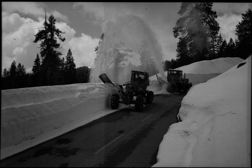 Robert Zink, Woodward Creek area, Generals Highway, Record Heavy Snows, Tandem operations of rotary snow plow of widen highway to two lanes. 690424