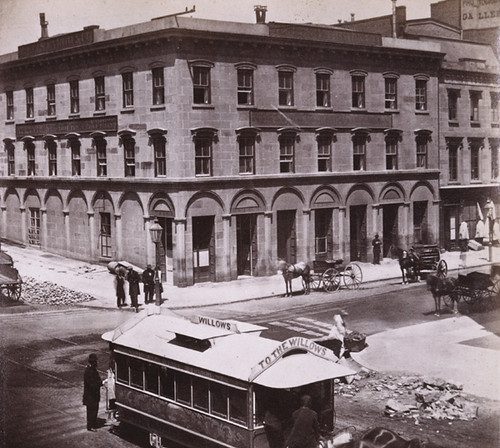 170. Wells, Fargo & Co's Ex. Office, San Francisco, Corner Montgomery and California streets