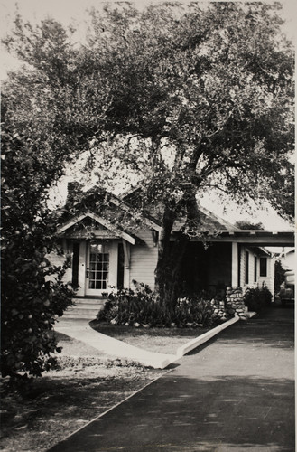 Ranch home, Glendora, 1930s
