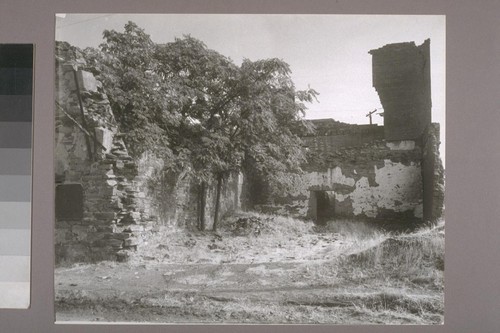 Ruins of Ghirardelli Bldg. Hornitos. 1950