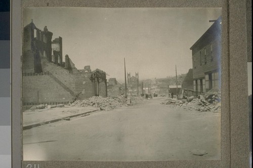 [Damage after earthquake and fire of 1906. Unidentified location.]