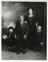 Moriwaki Family Portrait, 1925