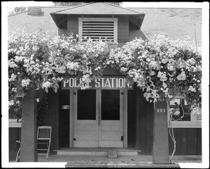 Exterior view of the entrance to the Hollywood Police Station on Cahuenga Avenue, ca.1910-1915