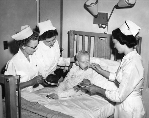 Nurses, treats greet first patient