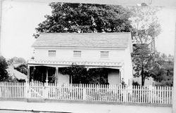 Mrs. Sarah Sebring Gannon's residence, Sebastopol, California, about 1908