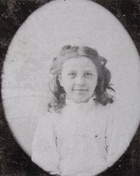 Portrait of a young girl who was a member of the Akers family, about 1890