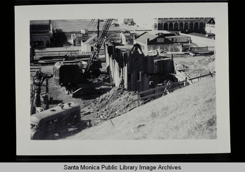 Excavation of the sewage pump plant across from the Santa Monica Pier on April 7, 1948