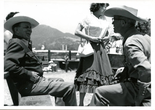 Hoot Gibson in conversation at the Gymkhana, 1953