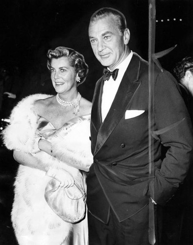 Gary Cooper and wife at premiere