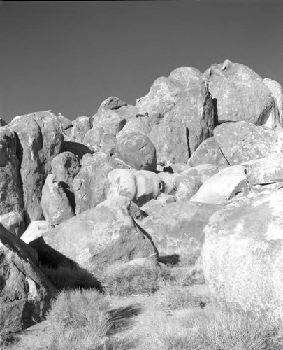 Rock formations in the Alabama Hills area