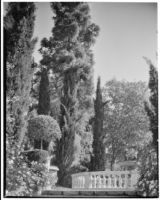 La Mortola botanical garden, view of a fountain and statues, Ventimiglia, Italy, 1929