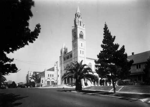 First Baptist Church of Los Angeles, view 2