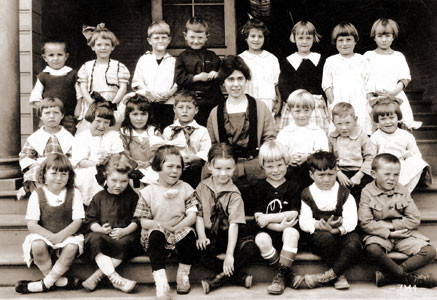 Cornell School--Kindergarten, 1920