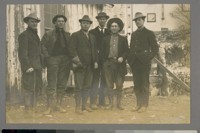 [Group portrait, unidentified men.]