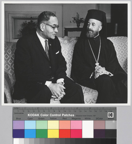 Ralph J. Bunche confers with President Makarios