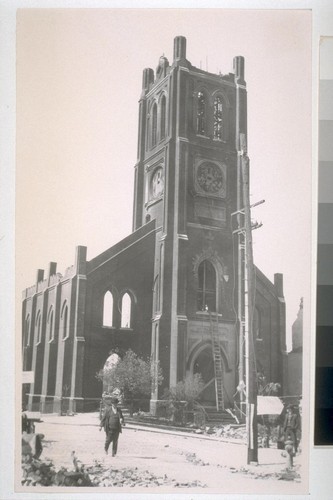 [Old St. Mary's Church. California Street and Grant Avenue.]